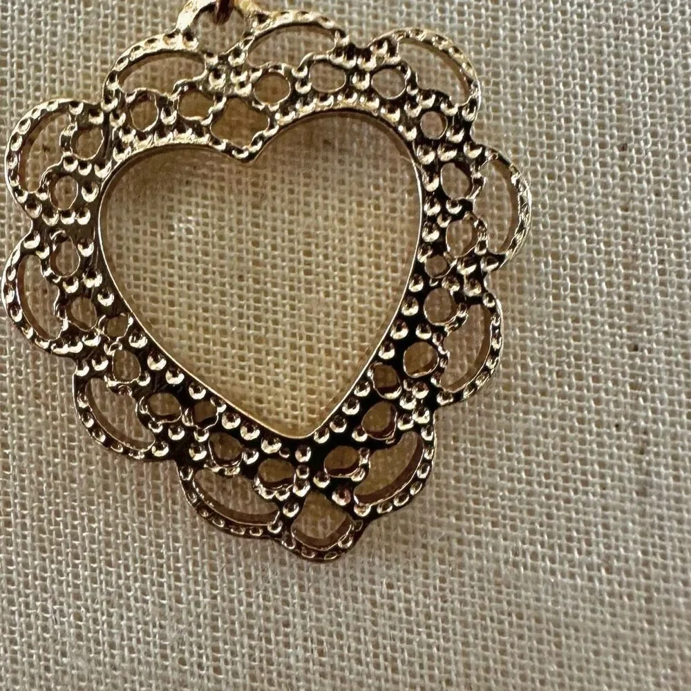 Gold open heart pendant necklace gold tone